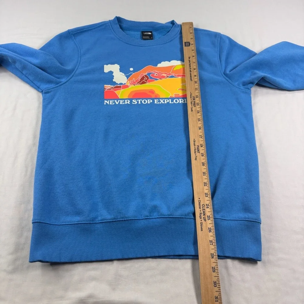 The North Face Sweatshirt Mens Medium Blue Graphic Pullover Crew Neck